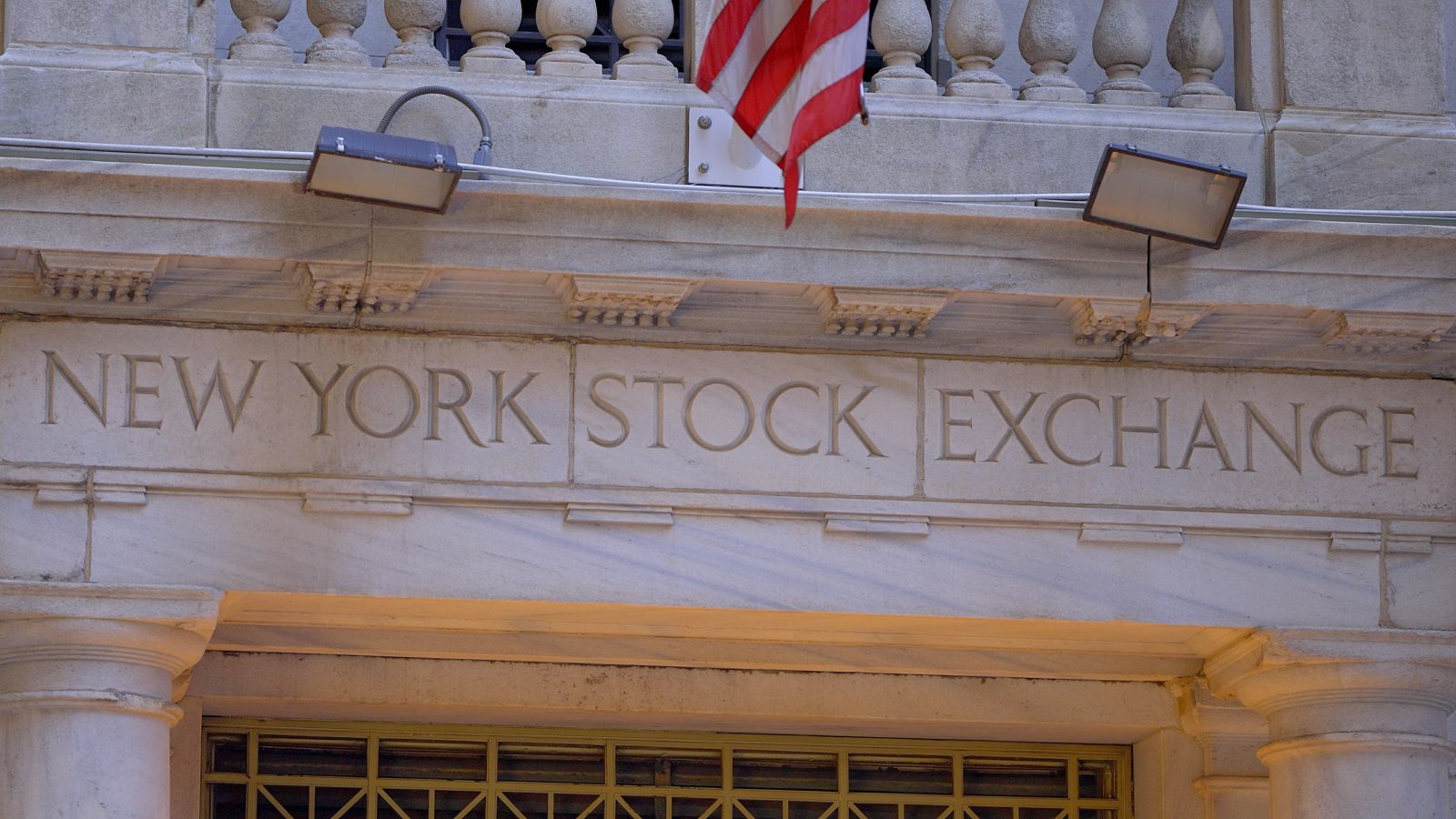Broader Market Settles Higher as Positive Inflation News Outweighs Chip Rout