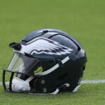 Eagles sign WR Brandon Hayes