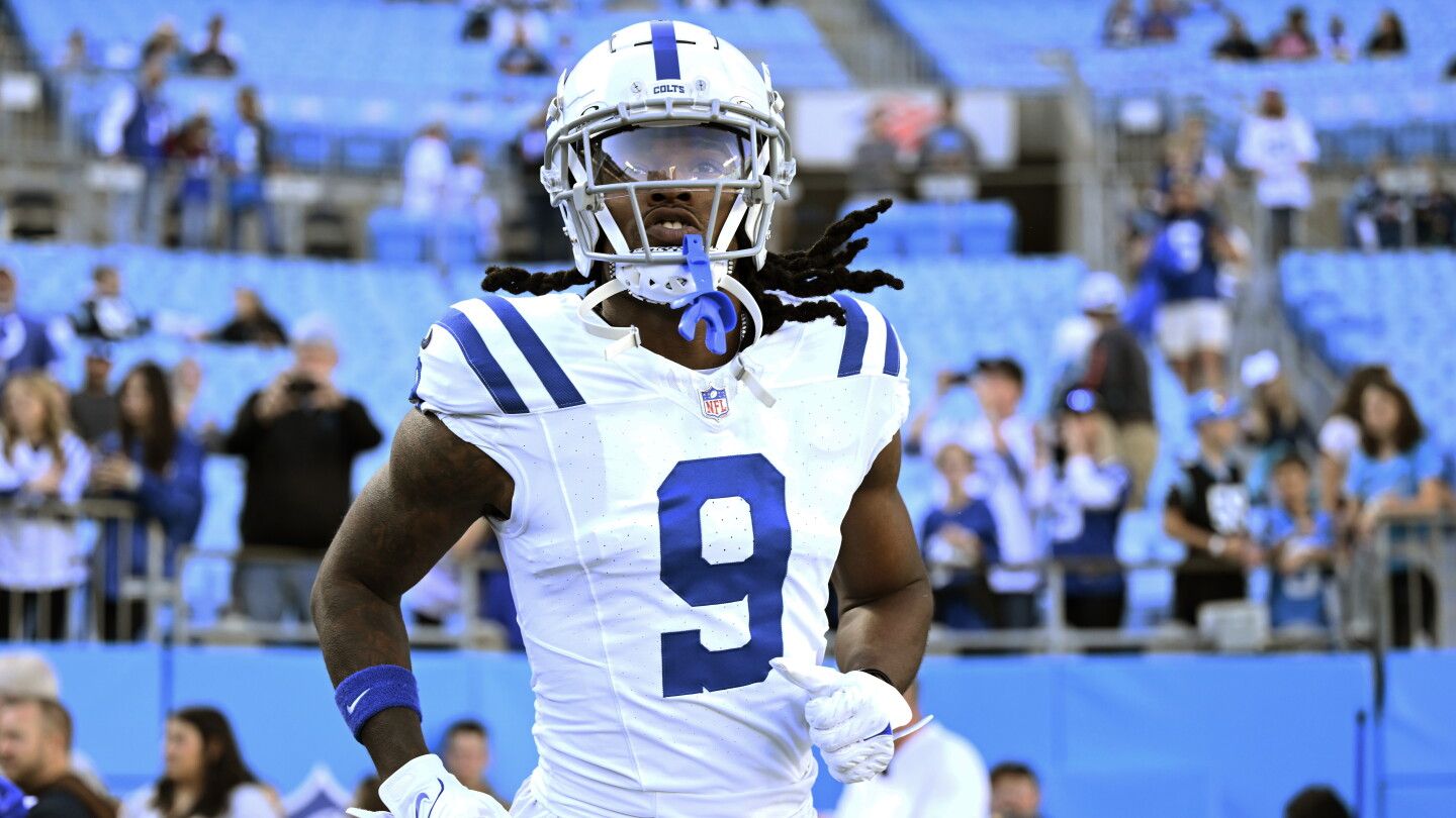 Texans sign WR Juwann Winfree, put LB Sione Takitaki on IR
